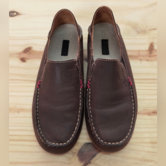 Brown Leather Slip-On Shoes - Picture 1 of 8